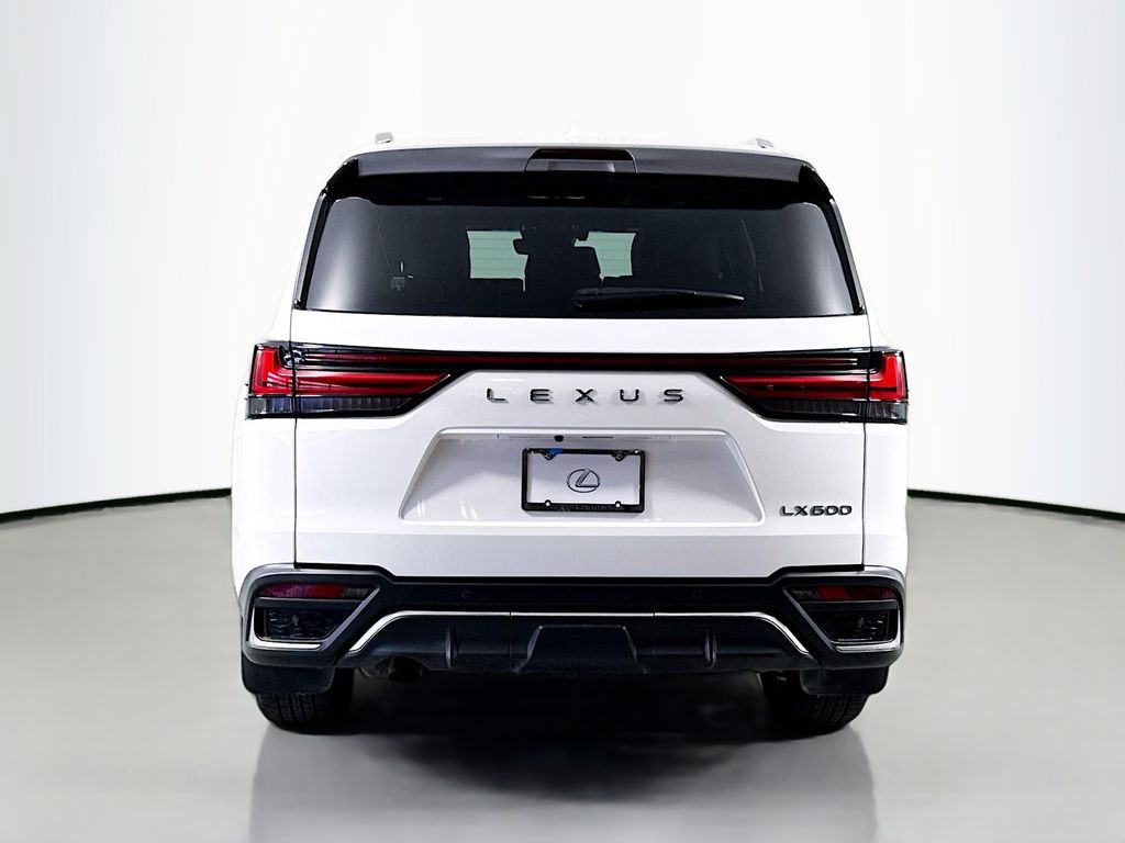 2024 Lexus LX 600 6