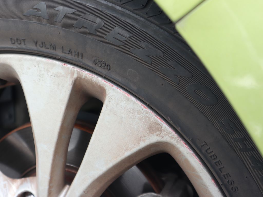 Thumbnail: 2015 Kia Soul - 32