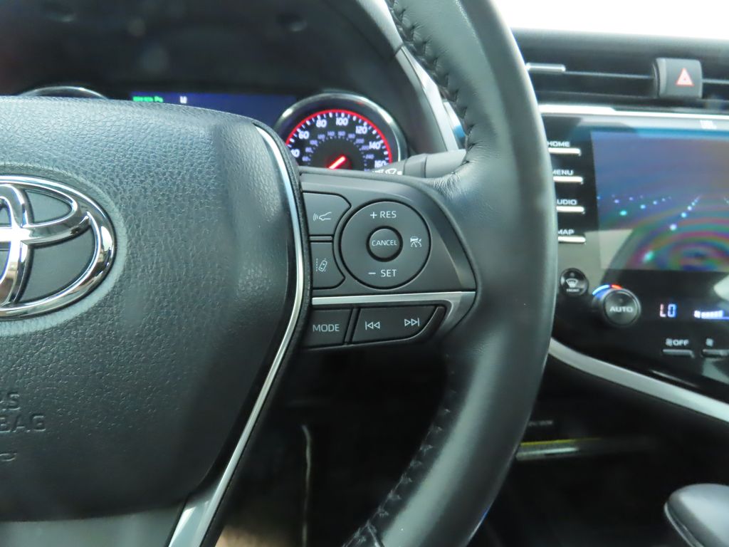 Thumbnail: 2019 Toyota Camry - 12