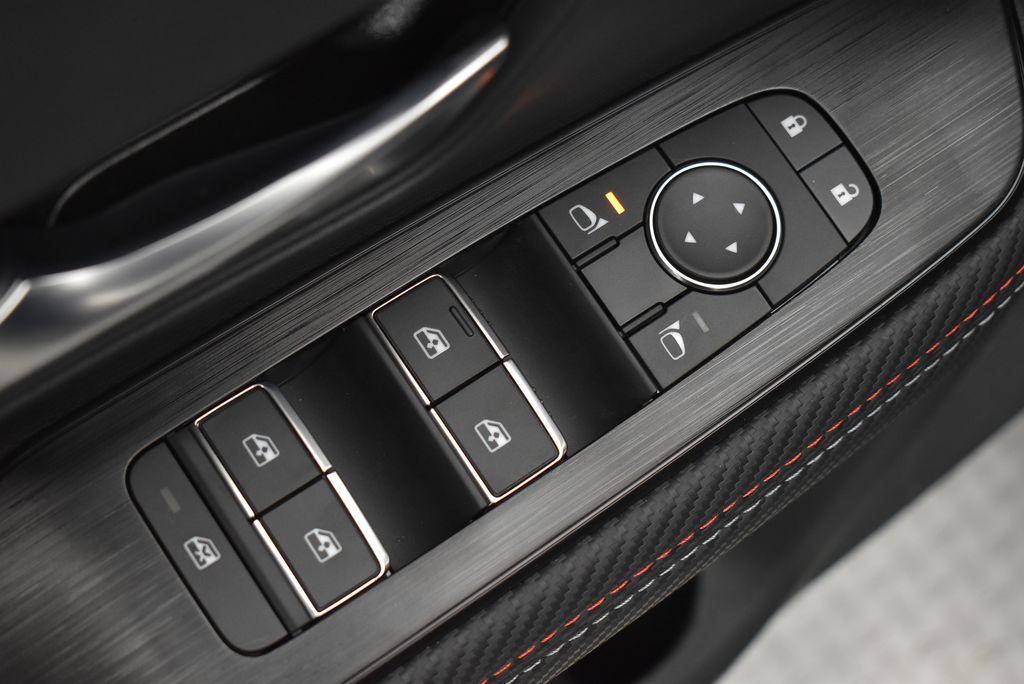 Thumbnail: 2026 Nissan Kicks - 10