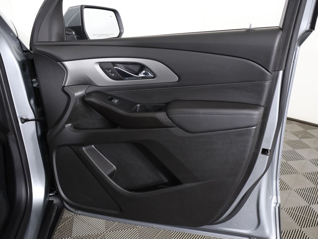 Used 2023 Gray Chevrolet LT image 24