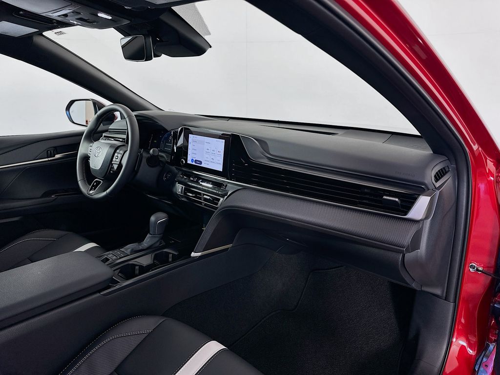 Thumbnail: 2025 Toyota Camry - 28