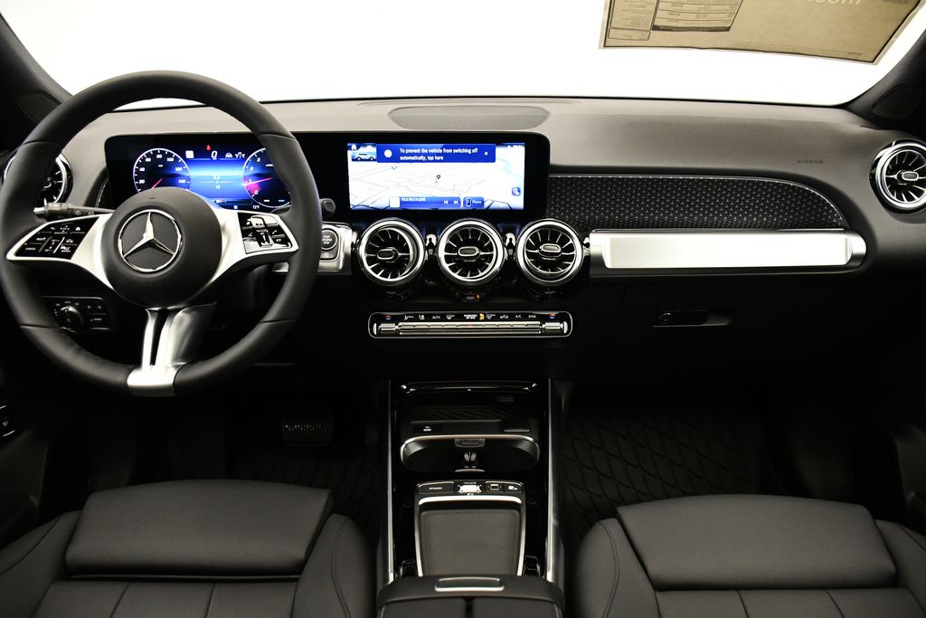 Thumbnail: 2026 Mercedes-Benz GLB - 19