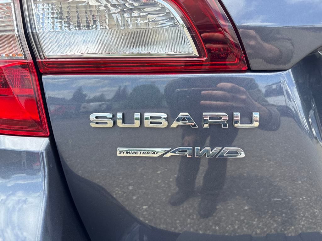 2017 Carbide Gray Metallic Subaru Outback 3.6R AWD SUV
