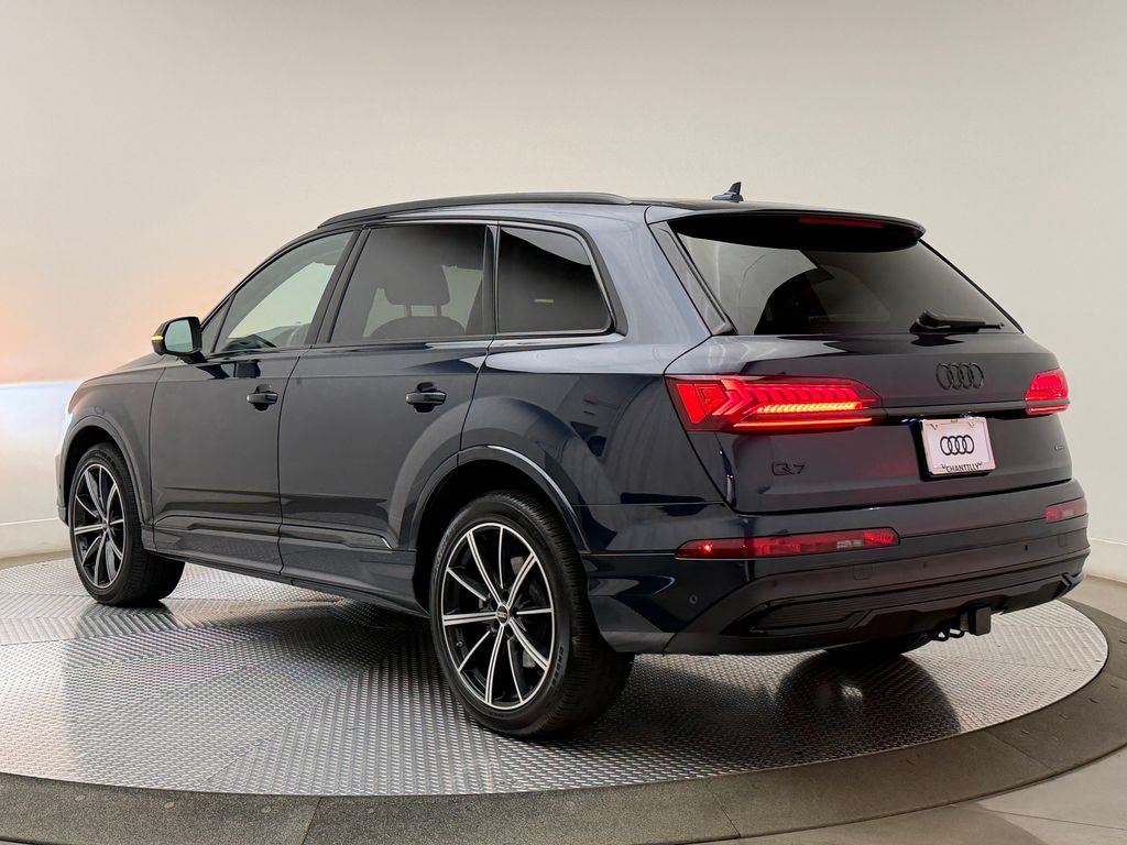 Thumbnail: 2023 Audi Q7 - 5