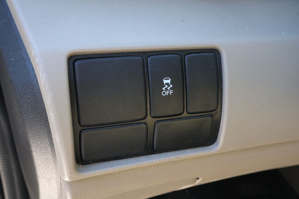 Thumbnail: 2016 Honda Odyssey - 15