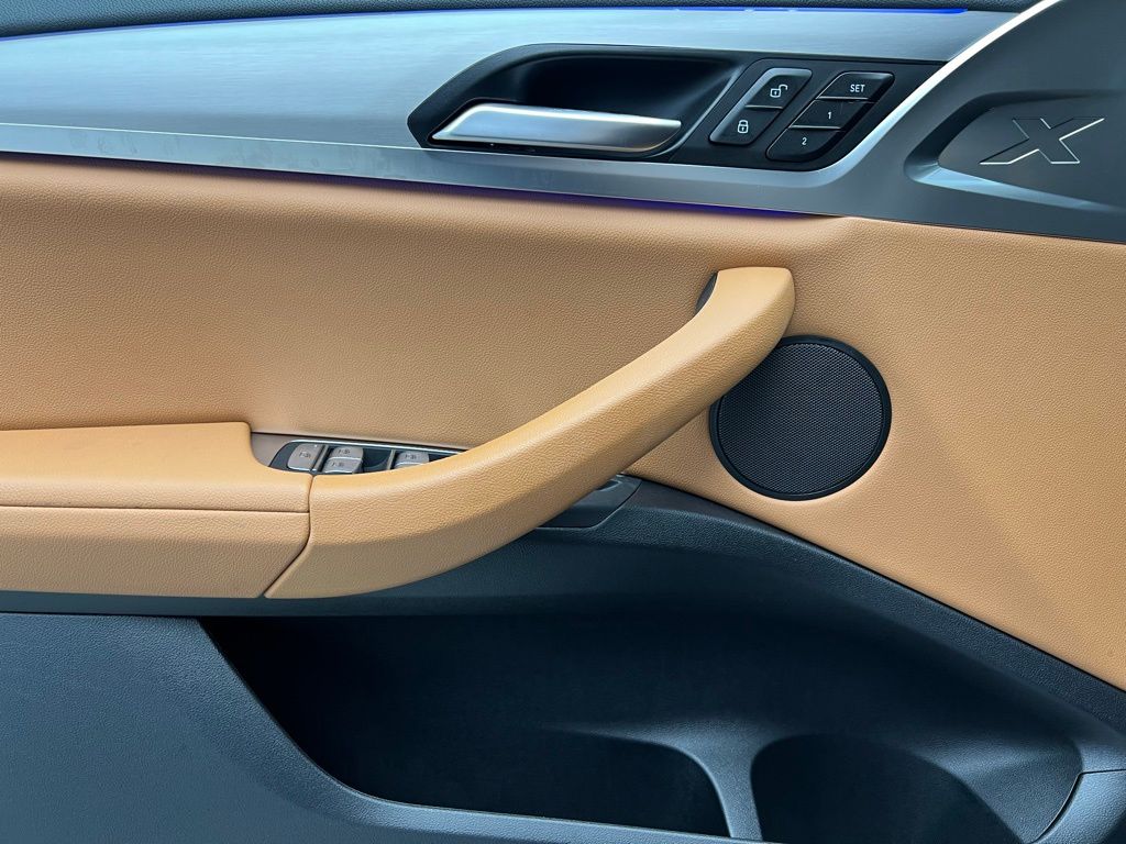 Thumbnail: 2024 BMW X3 - 21