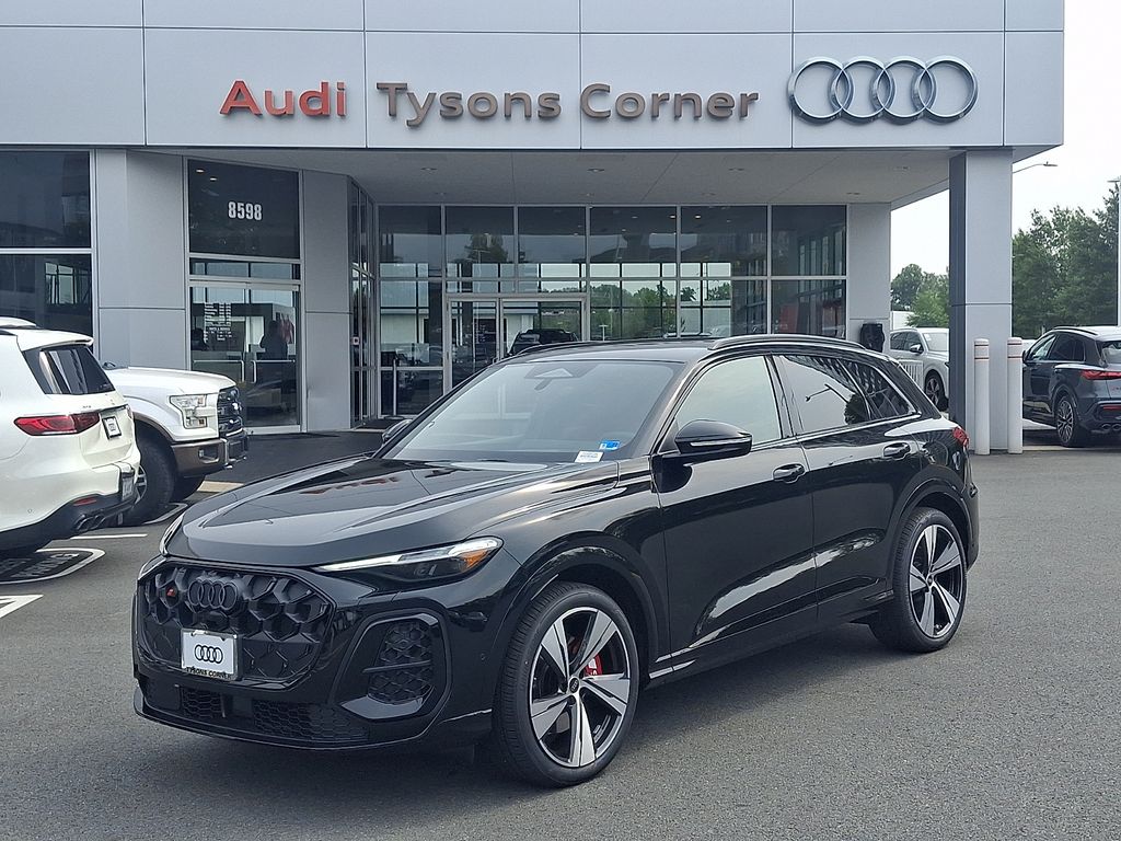 Thumbnail: 2026 Audi SQ5 - 1