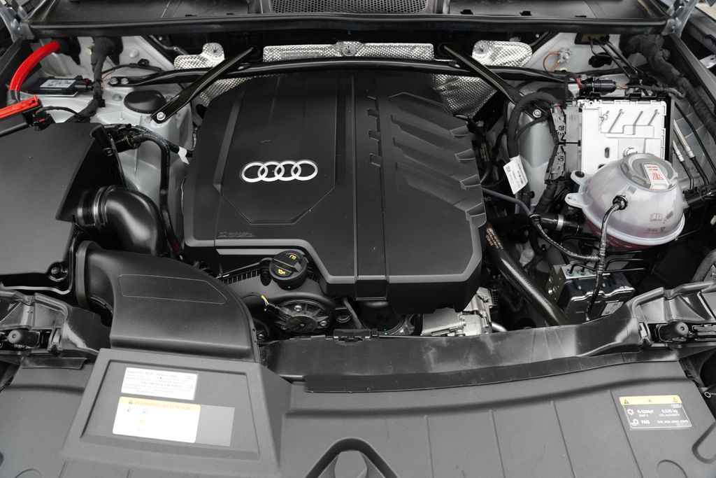 Thumbnail: 2023 Audi Q5 - 16
