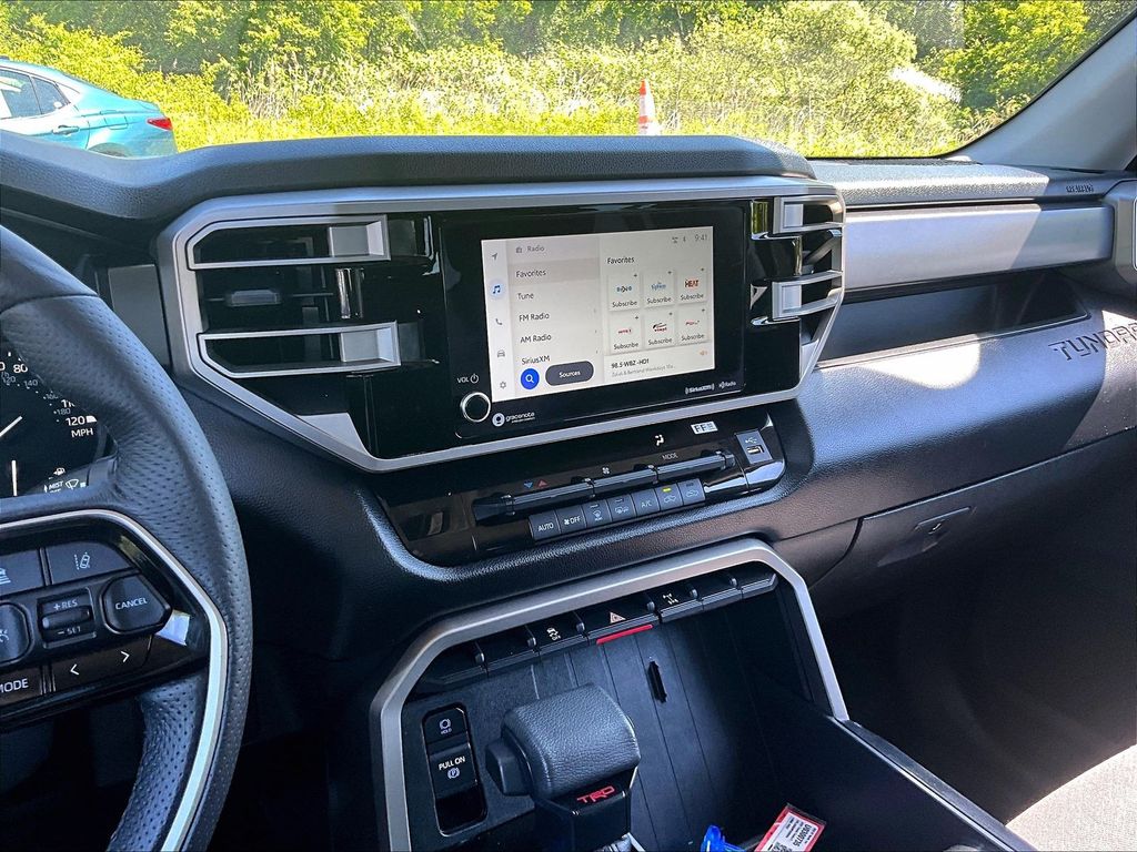 2023 Toyota Tundra — photo 25