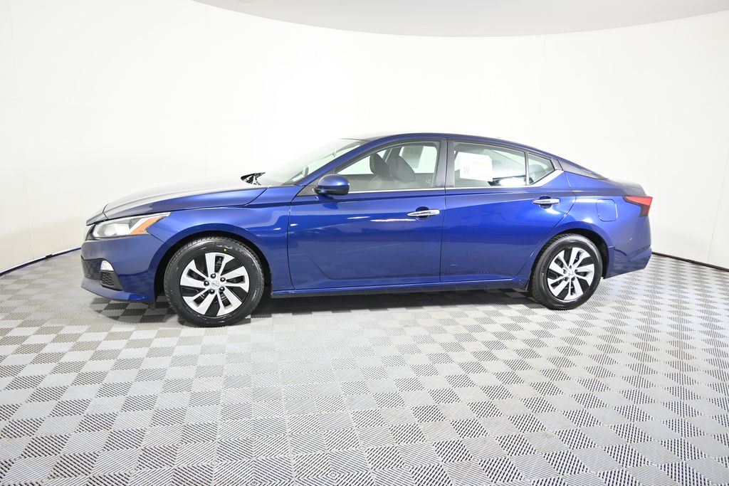 Used 2019 Nissan Altima S with VIN 1N4BL4BV0KC108805 for sale in Forest Lake, Minnesota