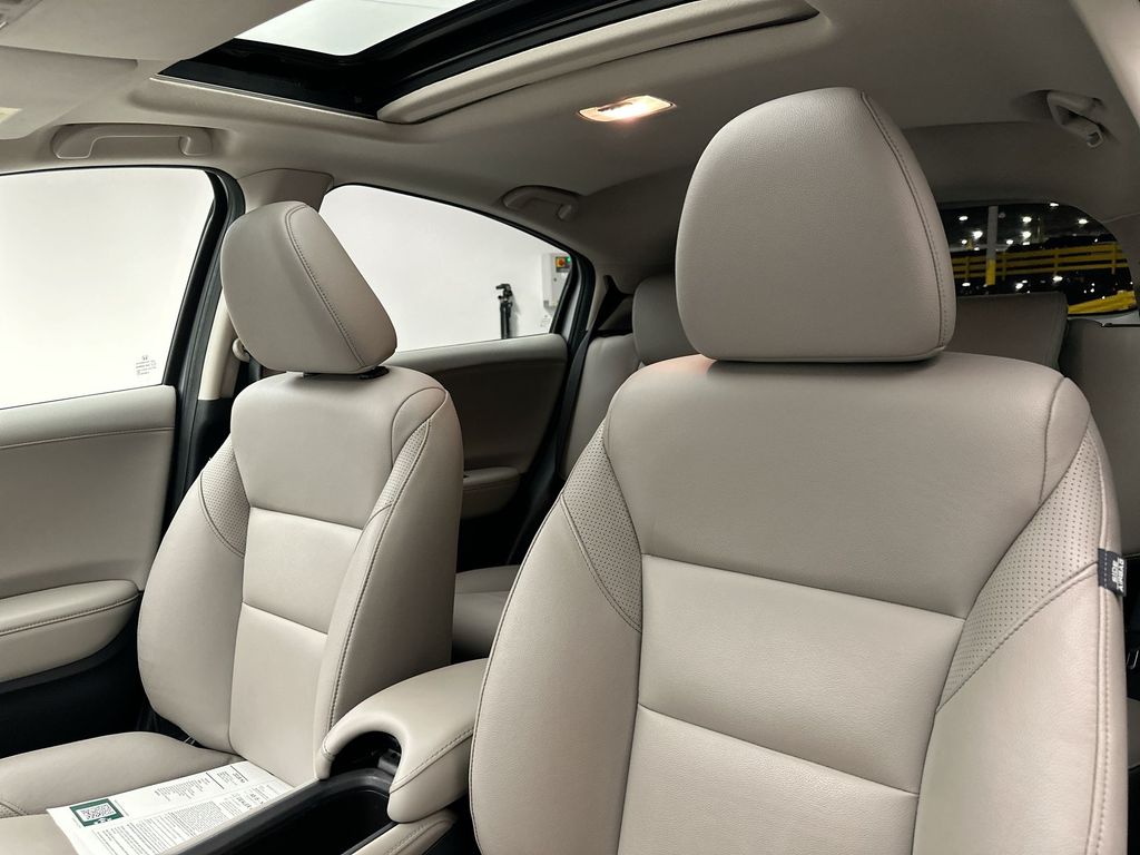 Thumbnail: 2018 Honda HR-V - 10