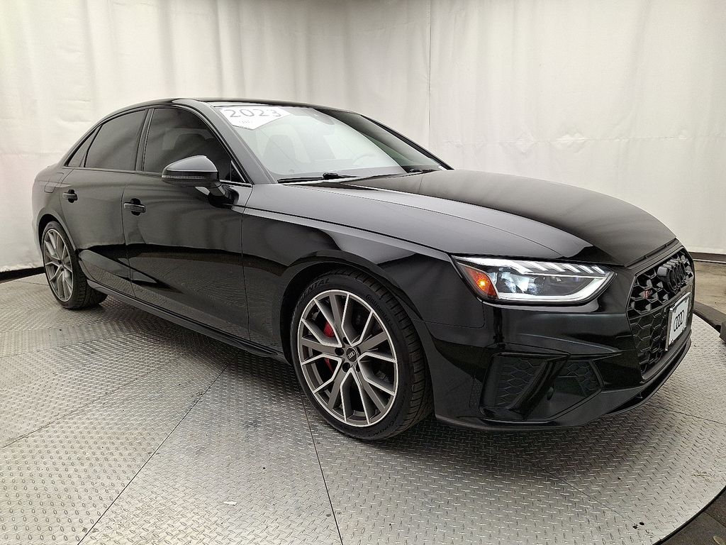 Thumbnail: 2023 Audi S4 - 3