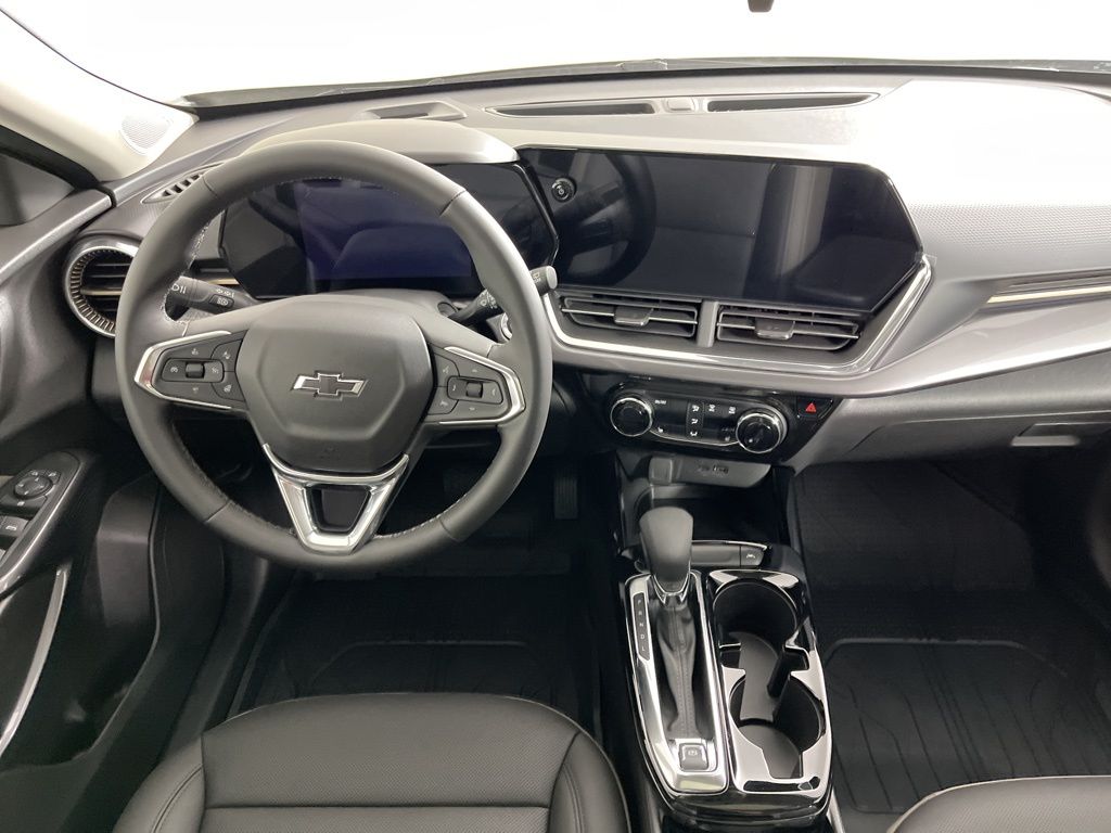 Thumbnail: 2026 Chevrolet Trax - 13