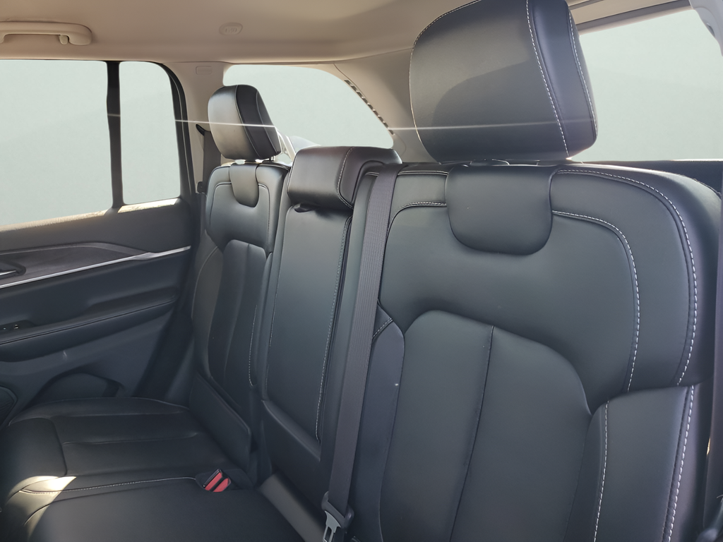 Used Car 2024 Jeep Grand Cherokee  Limited For Sale Under $40,000 In Austin, Texas