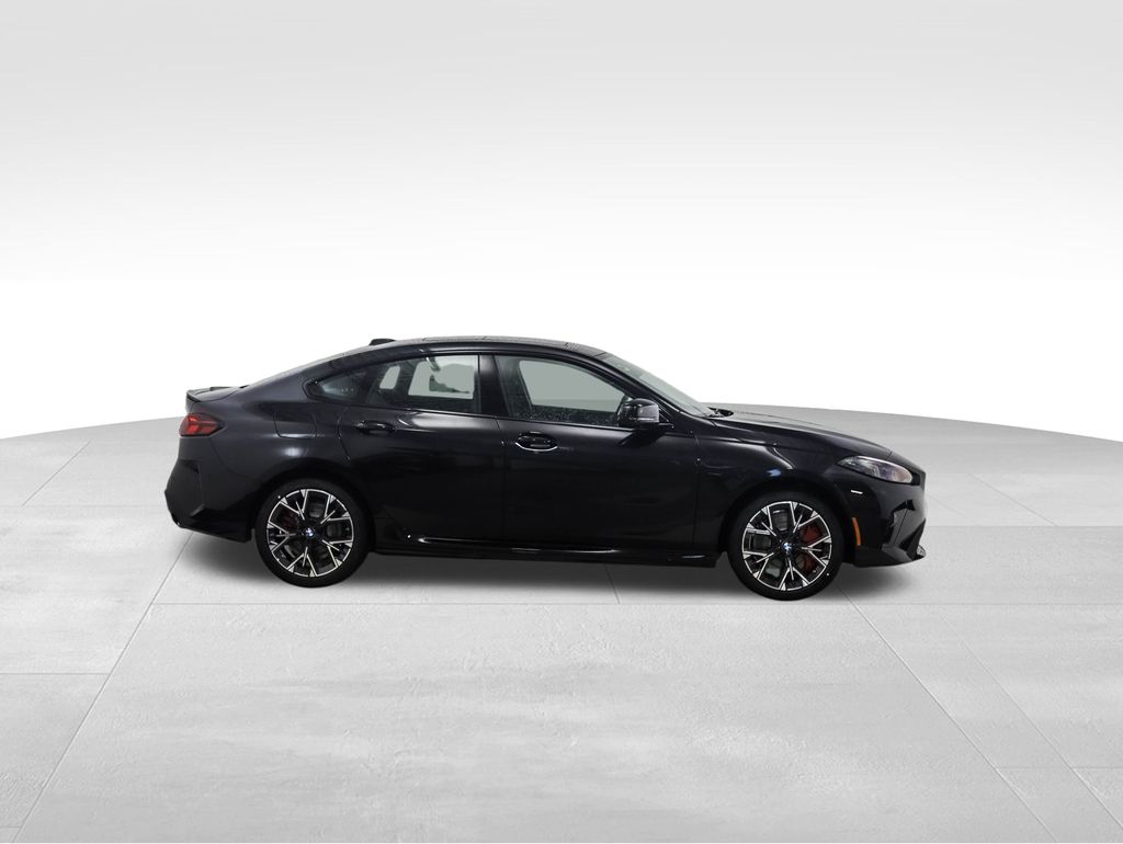 Thumbnail: 2025 BMW 2 Series - 6