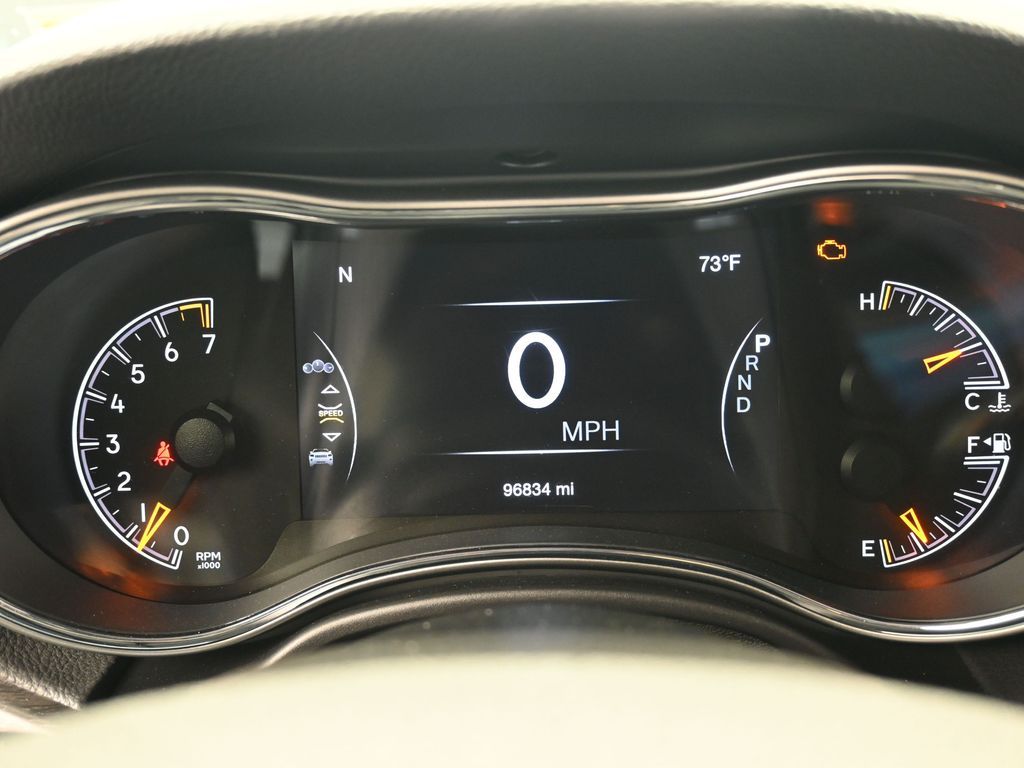 Used 2018 Bright White Clearcoat Jeep Altitude image 24