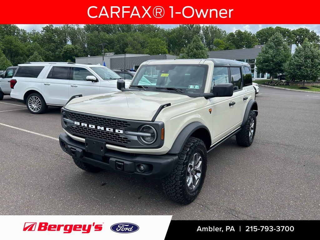 Desert Sand 2025 Ford Bronco SUV / Crossover Four-Wheel Drive Automatic