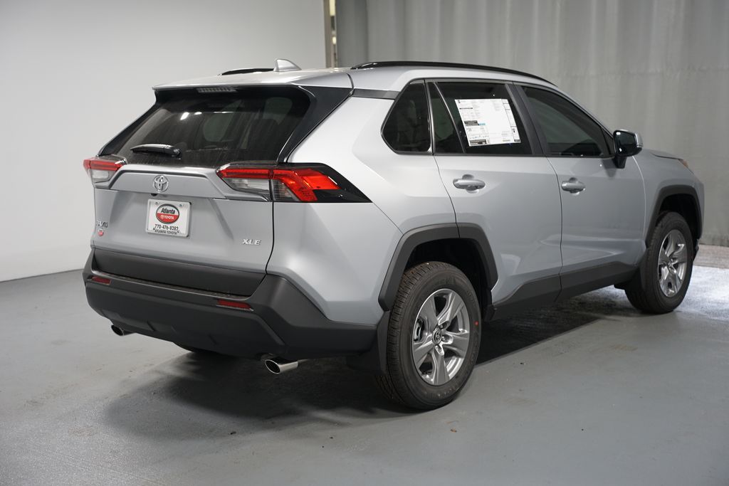 Thumbnail: 2025 Toyota RAV4 - 8