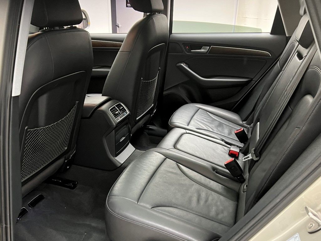 Thumbnail: 2017 Audi Q5 - 15