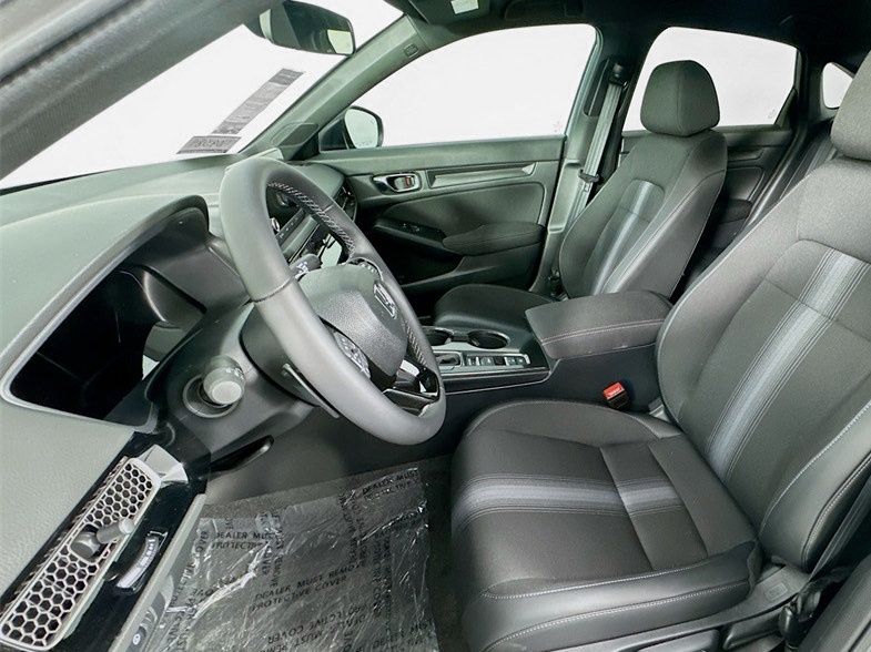 2025 Honda Civic Sport photo
