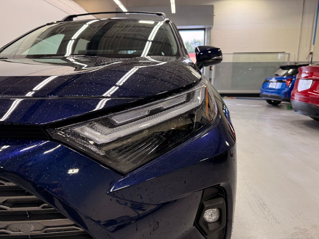 Thumbnail: 2024 Toyota RAV4 - 9