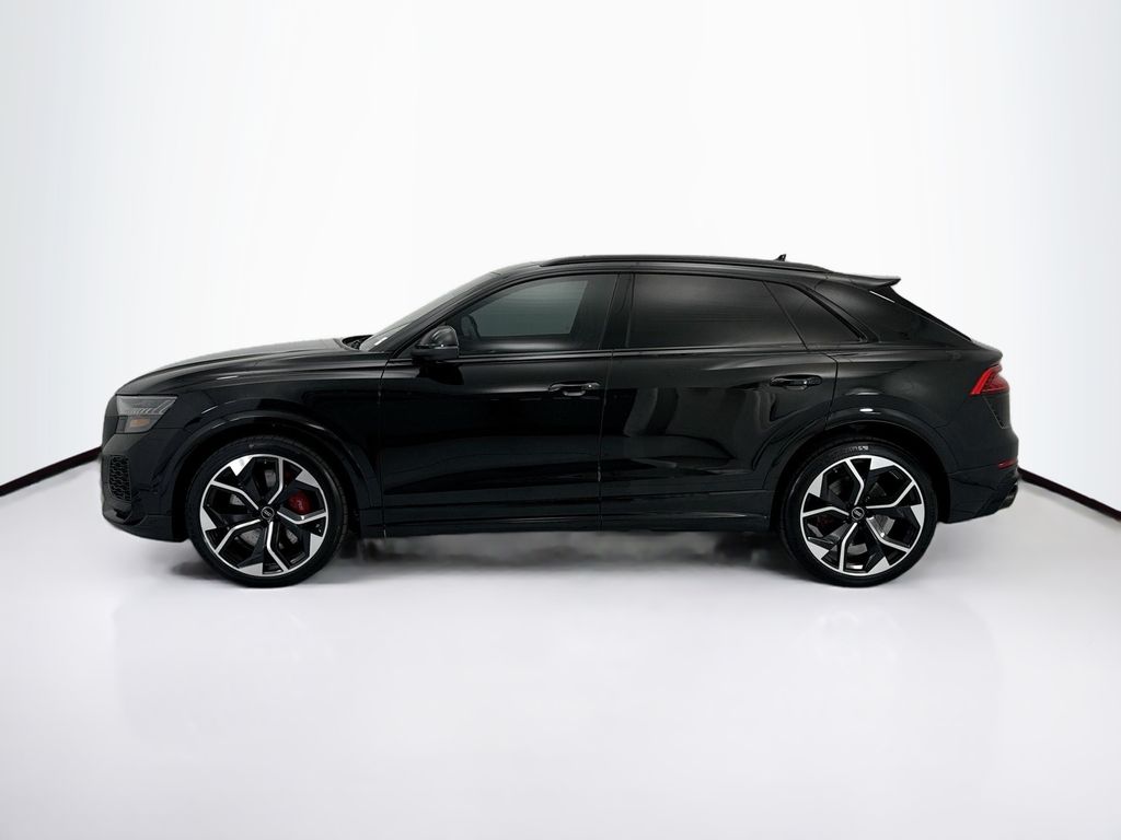 Thumbnail: 2024 Audi RS Q8 - 8