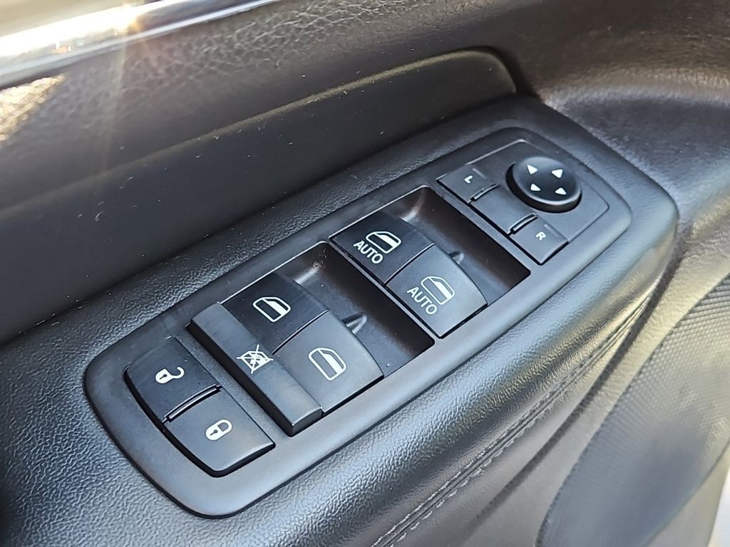 2019 Jeep Grand Cherokee Limited photo