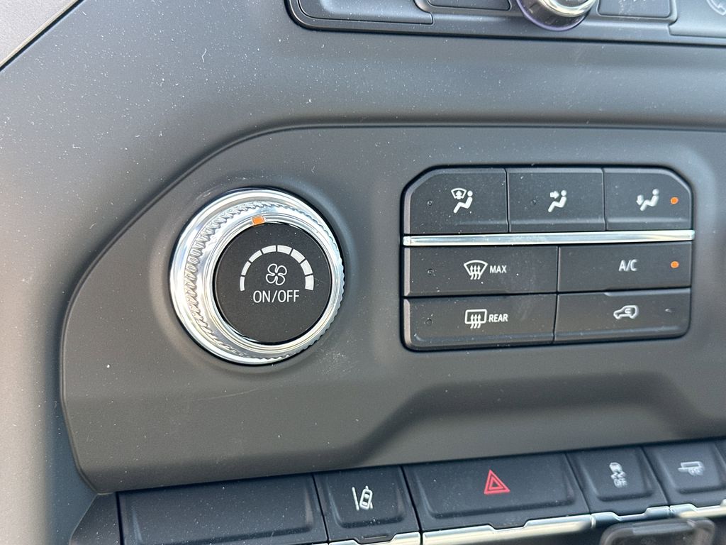 new 2025 GMC Sierra 3500HD car, priced at $52,118