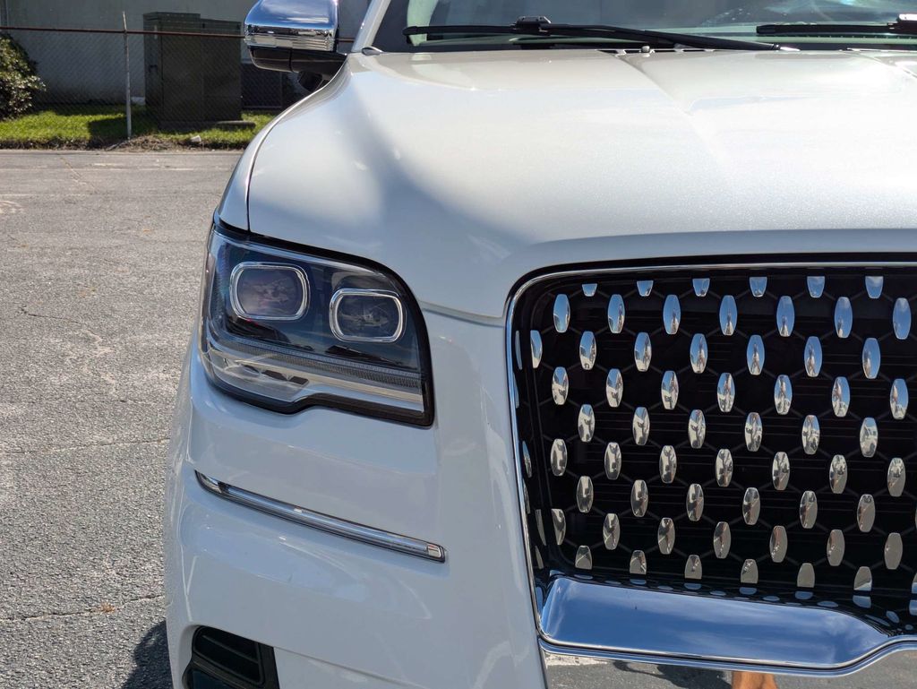 2022 Lincoln Navigator Black Label L