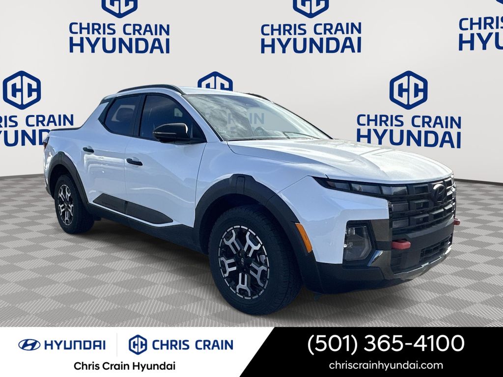 White 2025 Hyundai Santa Cruz XRT Crew Cab AWD Pickup Truck All-Wheel Drive Automatic
