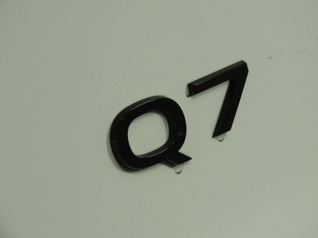 Thumbnail: 2025 Audi Q7 - 9
