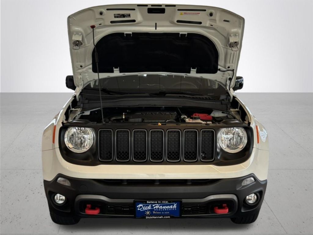 2022 Jeep Renegade Trailhawk