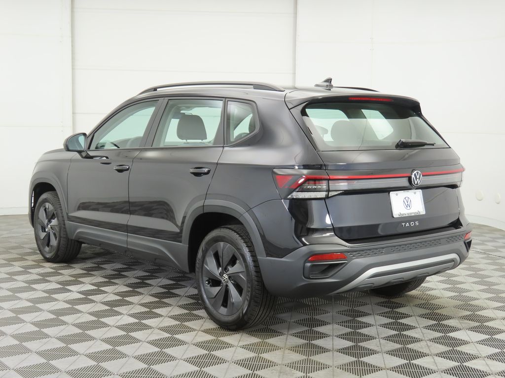 Thumbnail: 2025 Volkswagen Taos - 7
