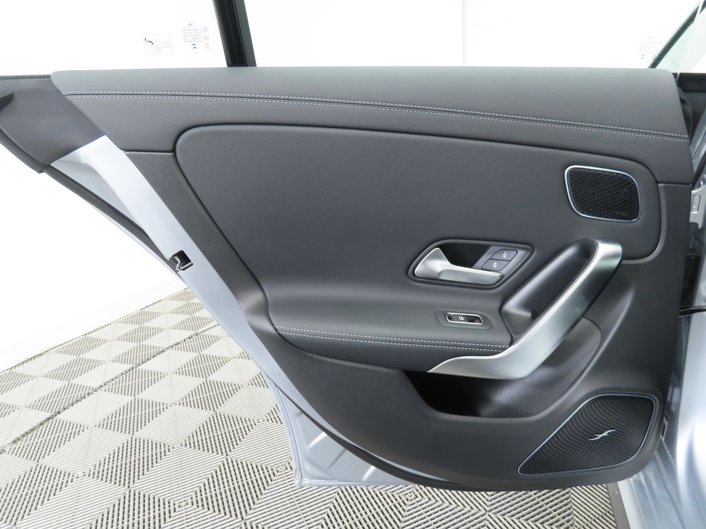 Thumbnail: 2025 Mercedes-Benz CLA - 27