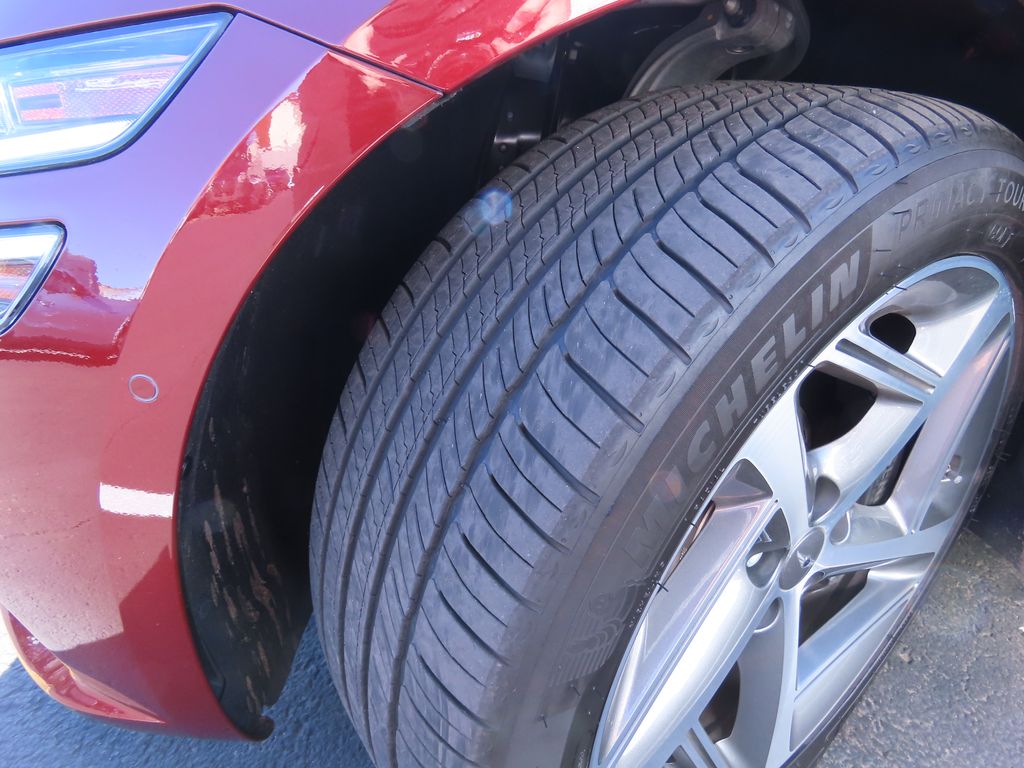 Thumbnail: 2024 Genesis G80 - 14