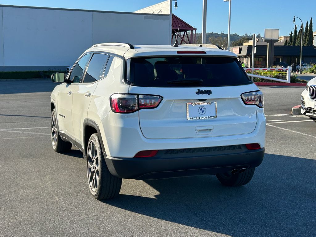 Thumbnail: 2021 Jeep Compass - 3