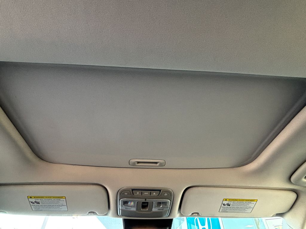 Thumbnail: 2021 Kia Telluride - 20