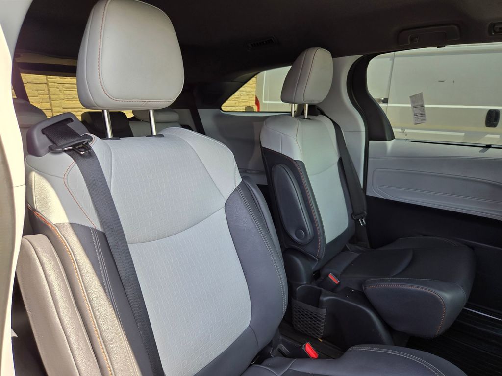 Used 2022 Toyota Sienna Van