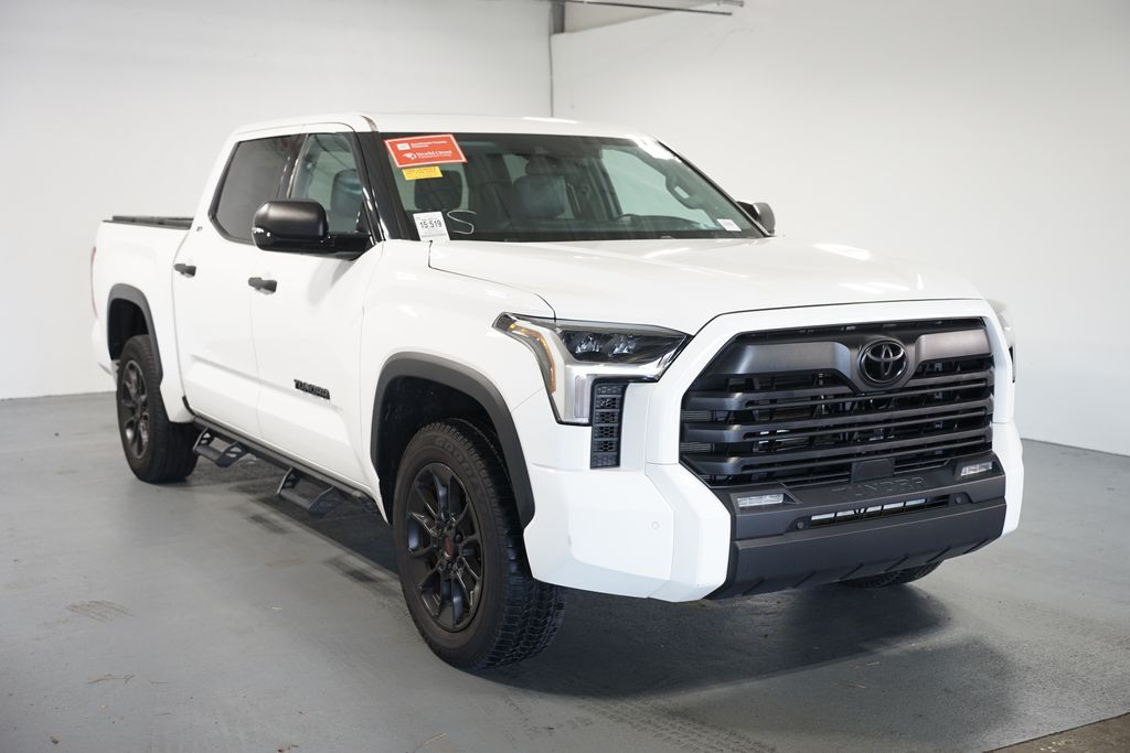 Thumbnail: 2022 Toyota Tundra - 3