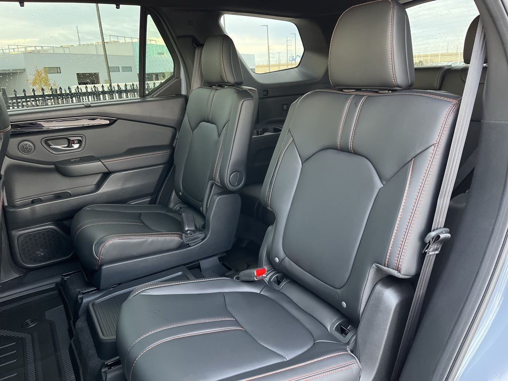 Thumbnail: 2025 Honda Pilot - 14