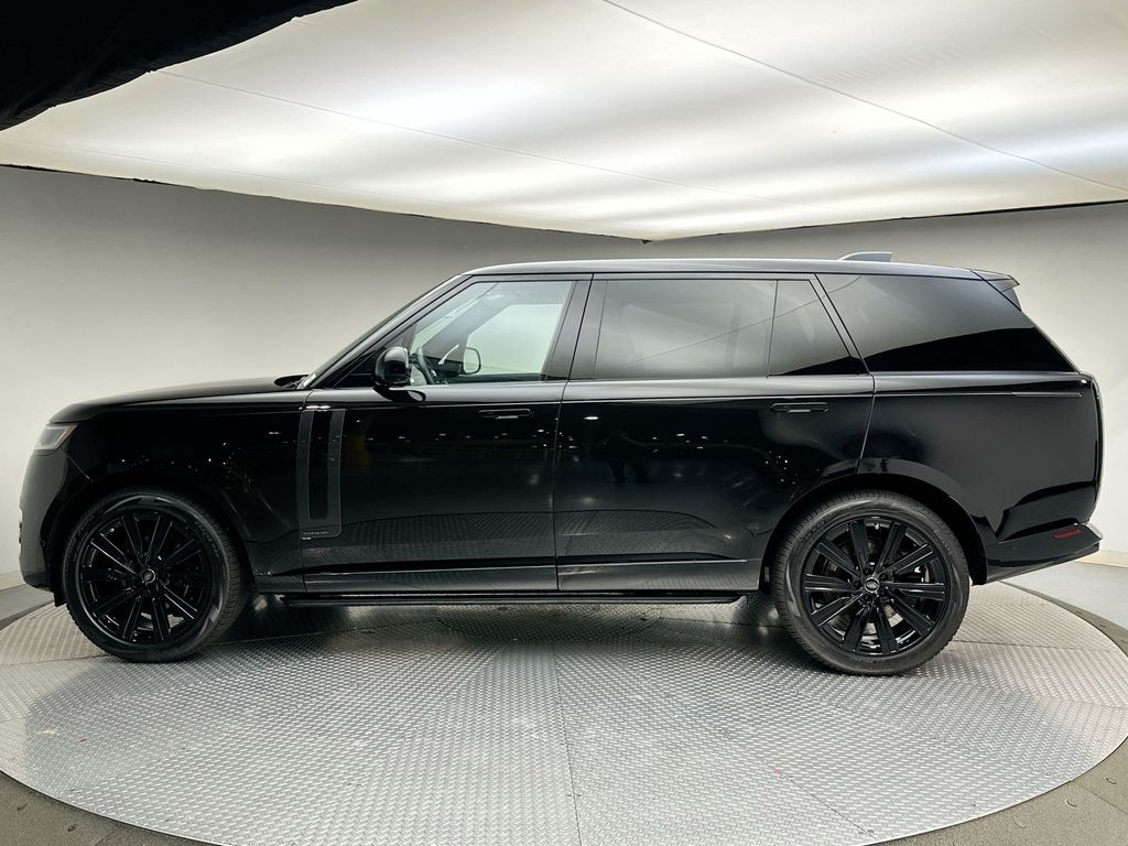 Thumbnail: 2025 Land Rover Range Rover - 2