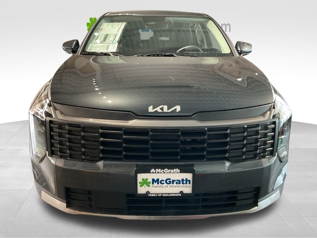 New 2026 Gray Kia LX image 7