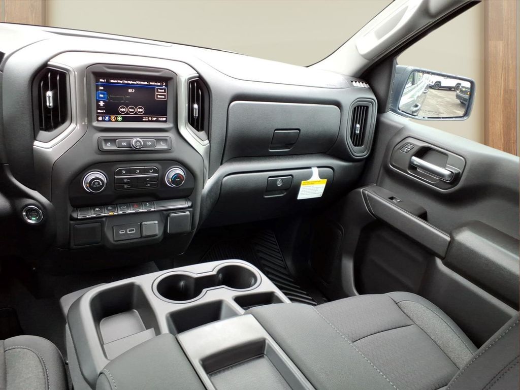ChevroletSilverado 150024