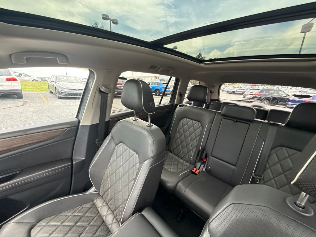 2025 Volkswagen Atlas 2.0T SEL Premium R-Line Gray at Subaru and VW of Moon Township