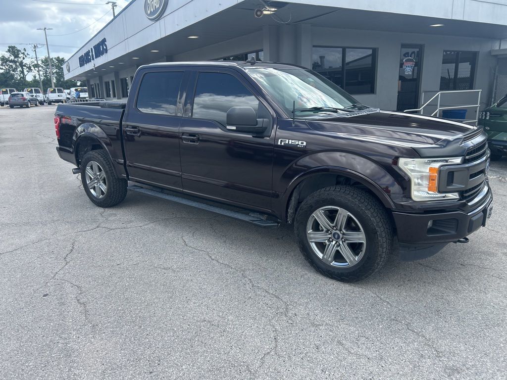 Magma Red 2018 Ford F-150 XLT SuperCrew 4WD Pickup Truck Four-Wheel Drive Automatic