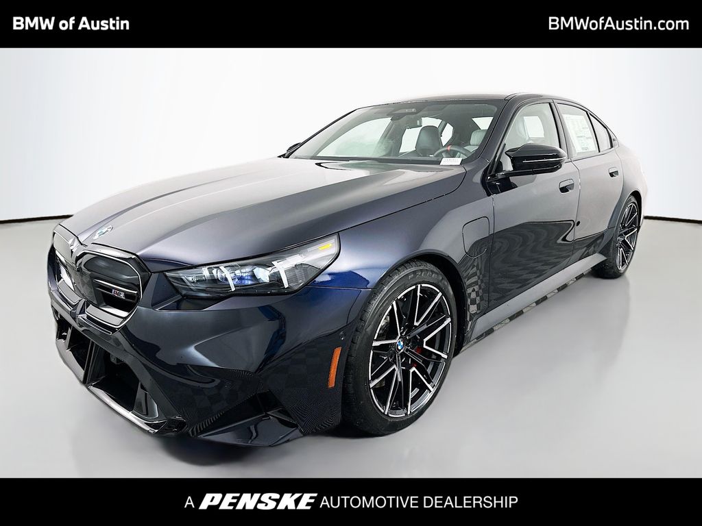 Thumbnail: 2026 BMW M5 - 1