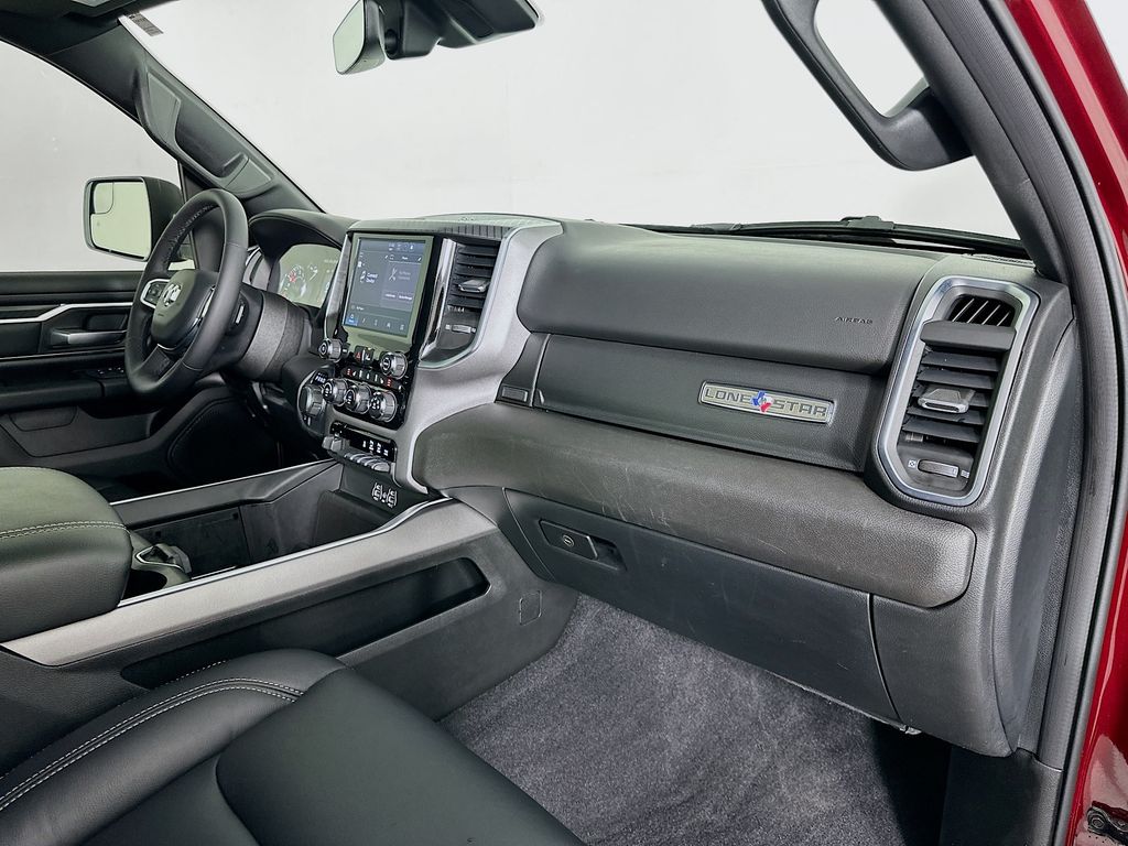 Thumbnail: 2025 RAM 1500 - 28