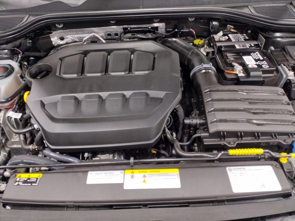 2022 Volkswagen Golf GTI Autobahn