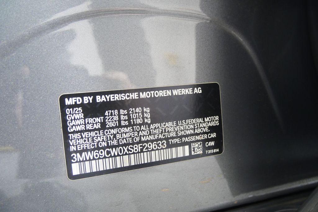 Thumbnail: 2025 BMW 3 Series - 32